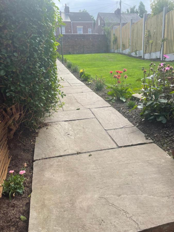 Apartament Commuters Getaway Chesterfield Zewnętrze zdjęcie