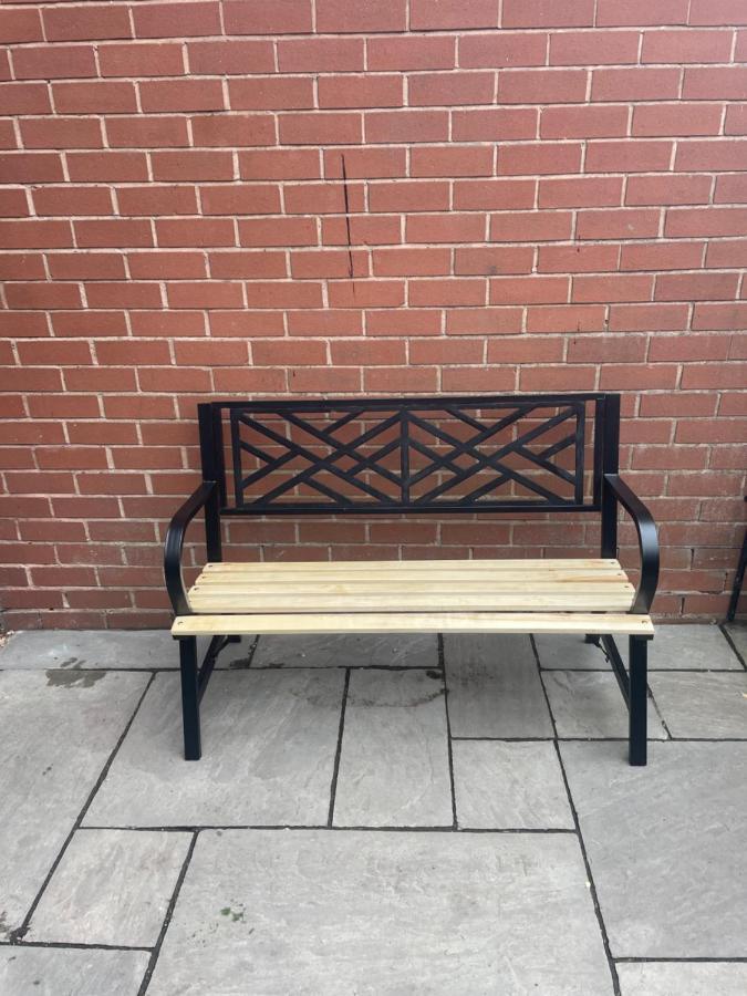 Apartament Commuters Getaway Chesterfield Zewnętrze zdjęcie